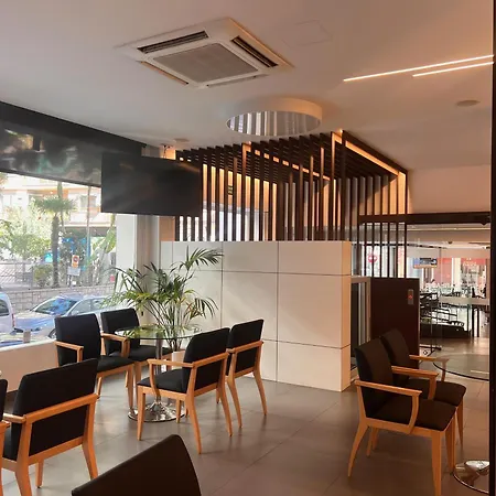 蒙特索尔酒店 3* 貝尼多姆