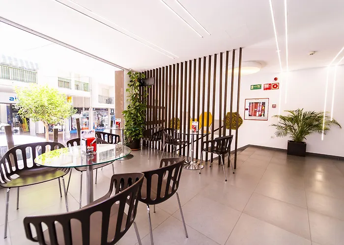 Montesol فندق بينايدورم