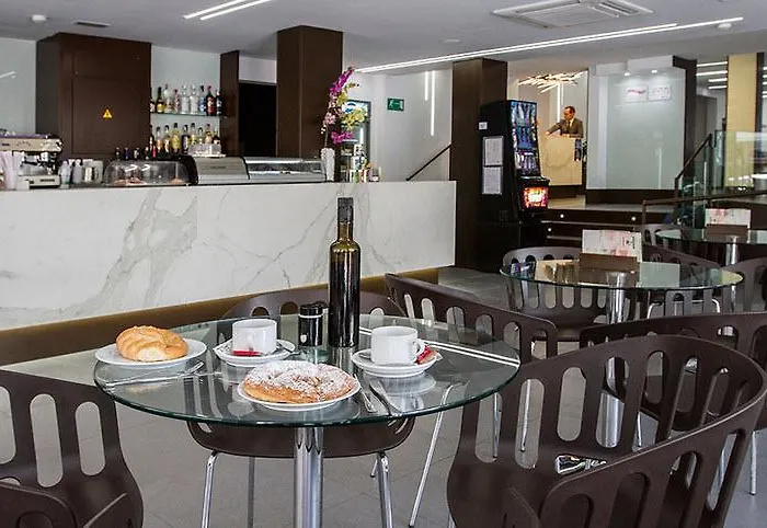 Montesol Hotel 3*