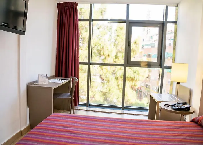Hotel Montesol 3*